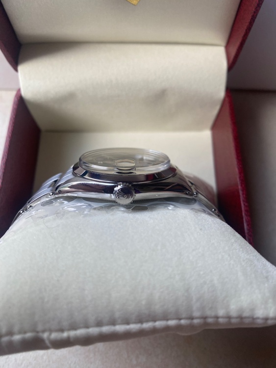 ロレックス パーペチュアルデイト 1500（高級時計）の商品画像 - 査定依頼日：2026年4月6日 - 最高査定価格：350,000円