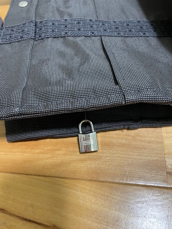 【正規品】エルメス エールライン GM トートバッグ （ブランドバッグ）の商品画像 - 査定依頼日：2025年11月30日 - 最高査定価格：20,000円