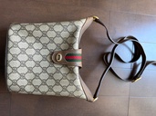 グッチ　ショルダー（ブランドバッグ）の商品画像 - 美品 - 査定完了日：2026.03.21 - 最高査定価格：40,000円