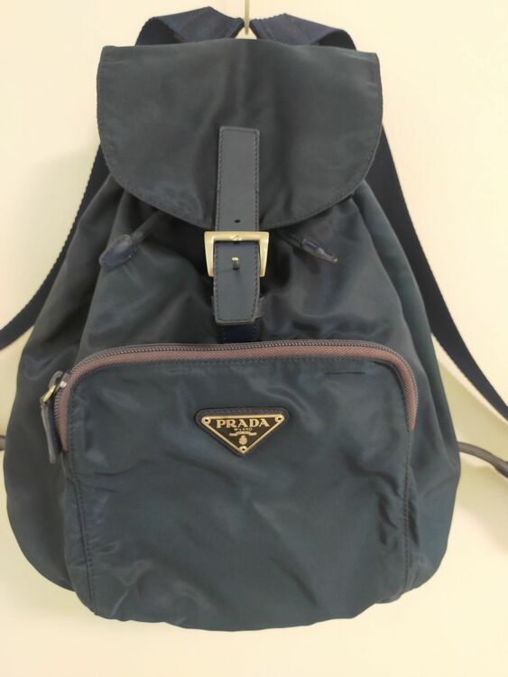 リュック（ブランドバッグ）の商品画像 - 査定依頼日：2025年11月15日 - 最高査定価格：25,000円