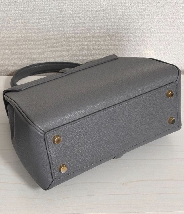 セーズ スモール（ブランドバッグ）の商品画像 - 査定依頼日：2026年4月27日 - 最高査定価格：180,000円