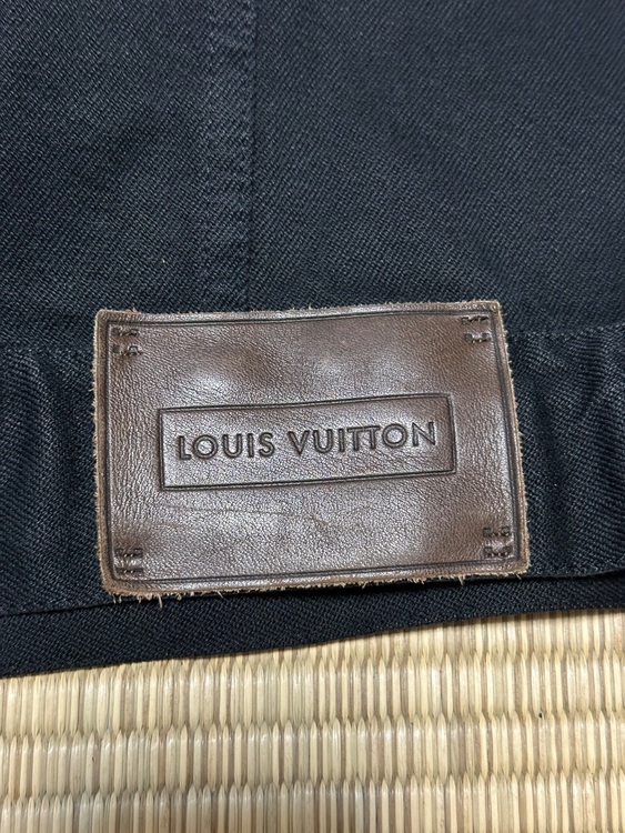 ジャケット（古着・ファッション）の商品画像 - 査定依頼日：2025年12月1日 - 最高査定価格：100,000円