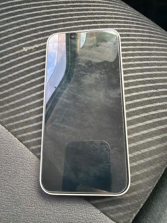 iPhone iPhone 17e 256GB SIMフリー（スマホ）の商品画像 - 査定依頼日：2026年8月15日 - 最高査定価格：75,000円