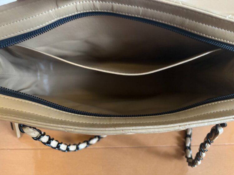 マトラッセ（ブランドバッグ）の商品画像 - 査定依頼日：2026年6月14日 - 最高査定価格：130,000円