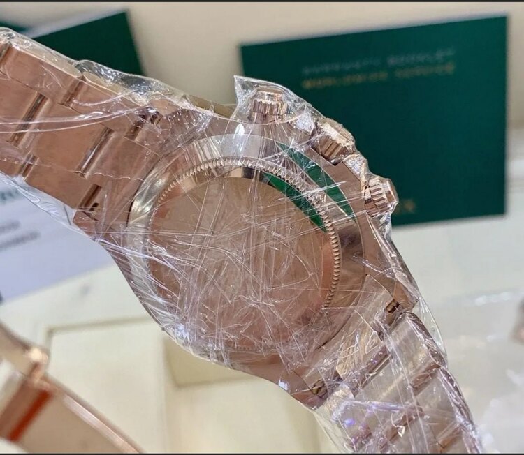 ロレックス デイトナ （高級時計）の商品画像 - 査定依頼日：2025年5月10日 - 最高査定価格：62,000,000円