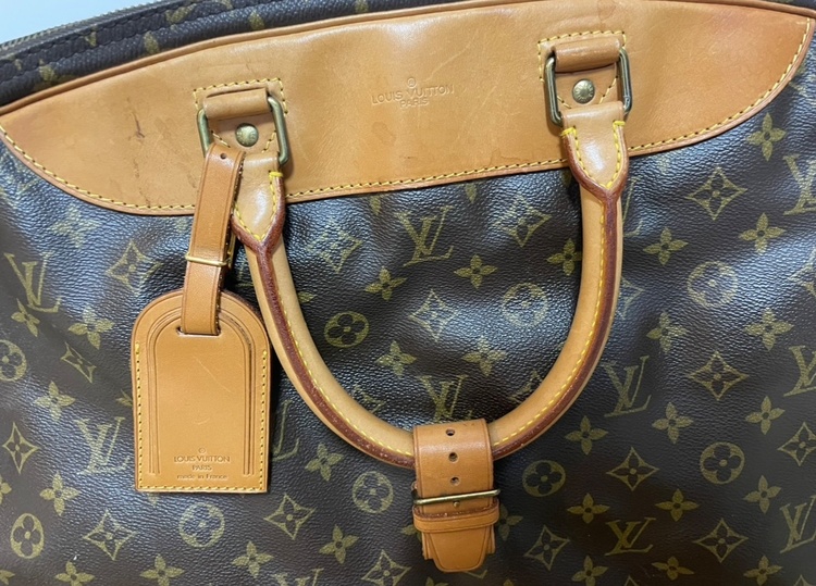 アリゼ・アン・ポッシュ（ブランドバッグ）の商品画像 - 査定依頼日：2026年4月11日 - 最高査定価格：50,000円