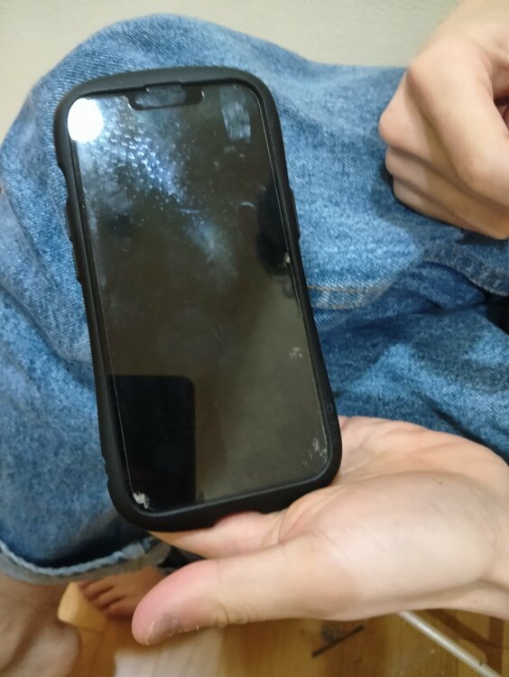 iPhone 13 128GB Softbank（スマホ）の商品画像 - 査定依頼日：2026年4月7日 - 最高査定価格：28,000円