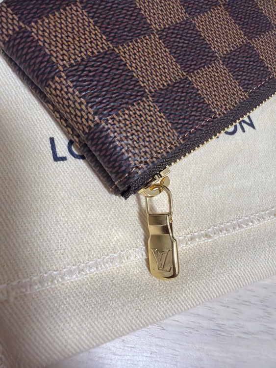 ルイヴィトン ダミエ （ブランドバッグ）の商品画像 - 査定依頼日：2026年2月27日 - 最高査定価格：30,000円