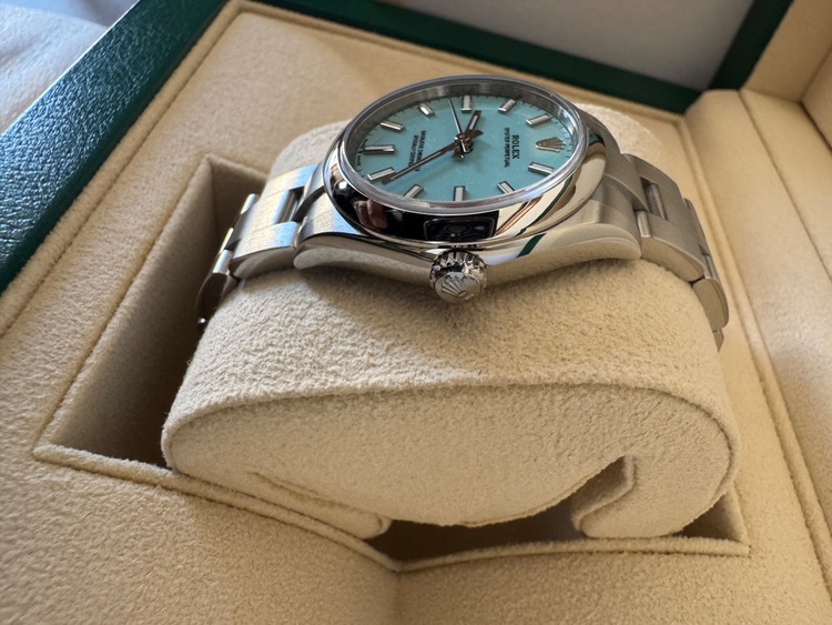 ターコイズ31mm（高級時計）の商品画像 - 査定依頼日：2025年8月31日 - 最高査定価格：1,480,000円