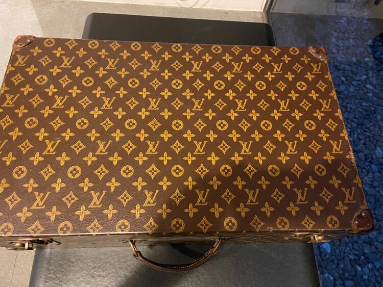 トランク（ブランドバッグ）の商品画像 - 査定依頼日：2025年8月12日 - 最高査定価格：1,000,000円