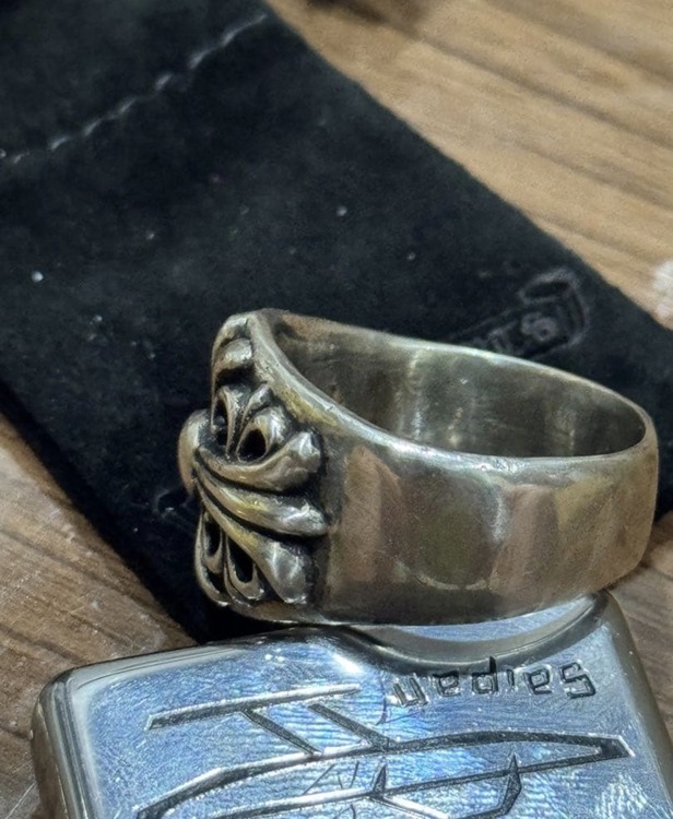 Chrome Hearts 1992 Sterling リング 27（金・貴金属）の商品画像 - 査定依頼日：2025年12月13日 - 最高査定価格：100,000円