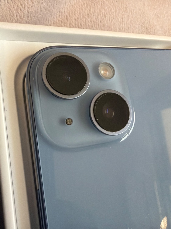 iPhone 14 512GB Softbank（スマホ）の商品画像 - 査定依頼日：2026年3月20日 - 最高査定価格：60,000円