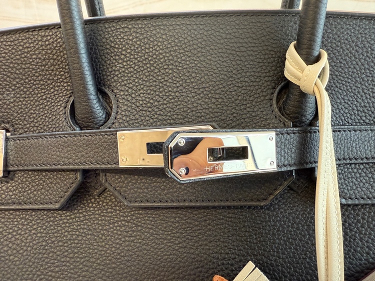 バーキン30トゴ　ノワールシルバー金具（ブランドバッグ）の商品画像 - 査定依頼日：2025年12月6日 - 最高査定価格：2,900,000円