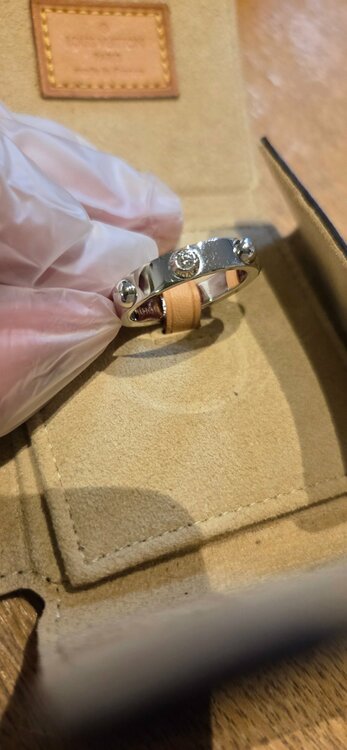 ルイヴィトン プティット バーグ アンプラント リング（金・貴金属）の商品画像 - 査定依頼日：2026年9月20日 - 最高査定価格：100,000円