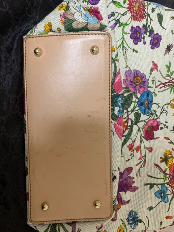 グッチ  （ブランドバッグ）の商品画像 - 査定依頼日：2026年1月17日 - 最高査定価格：35,000円