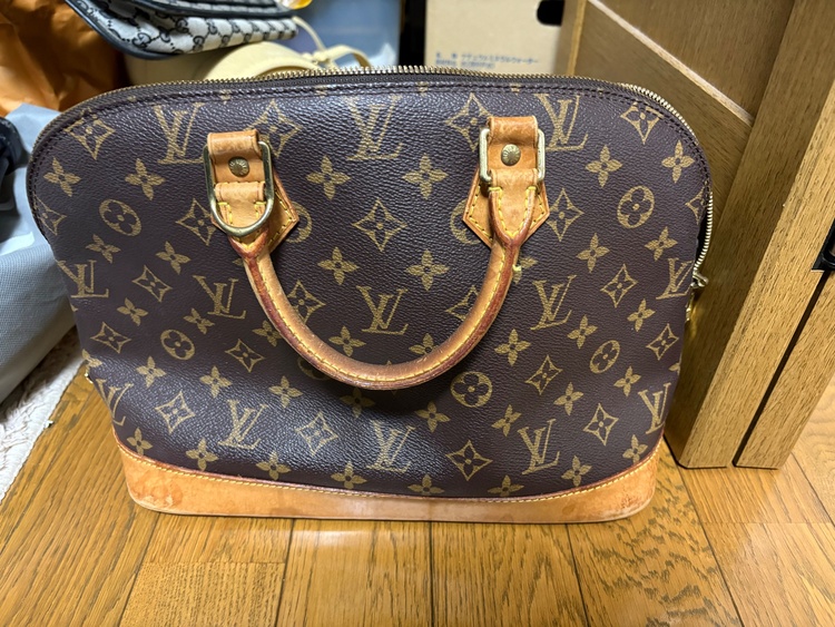 アルマ（ブランドバッグ）の商品画像 - 査定依頼日：2026年2月1日 - 最高査定価格：60,000円