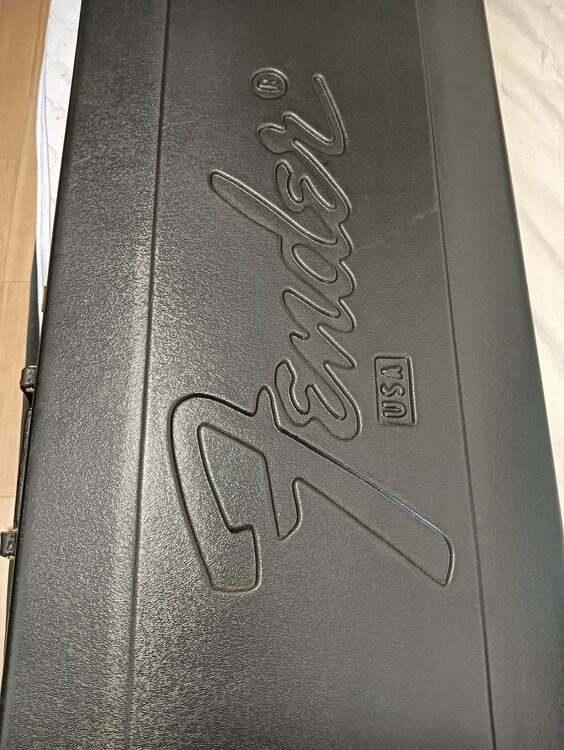 1990年製　フェンダー・ストラトキャスター　アメリカン・スタンダード（ピアノ・楽器・PA機材）の商品画像 - 査定依頼日：2026年3月13日 - 最高査定価格：100,000円