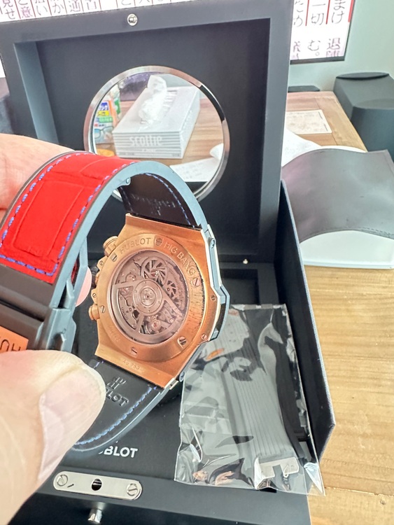 写真に記載（高級時計）の商品画像 - 査定依頼日：2025年7月26日 - 最高査定価格：2,200,000円