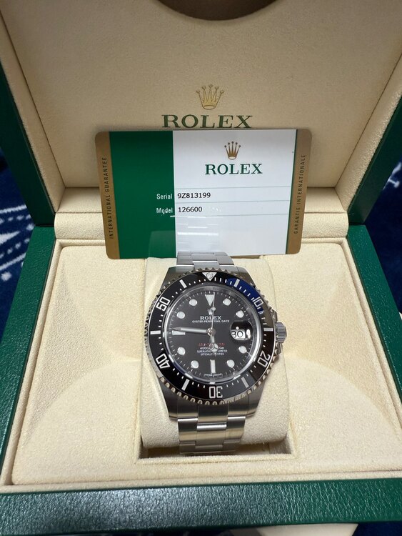 ロレックス シードゥエラー ノークラウン（高級時計）の商品画像 - 査定依頼日：2025年5月4日 - 最高査定価格：1,700,000円