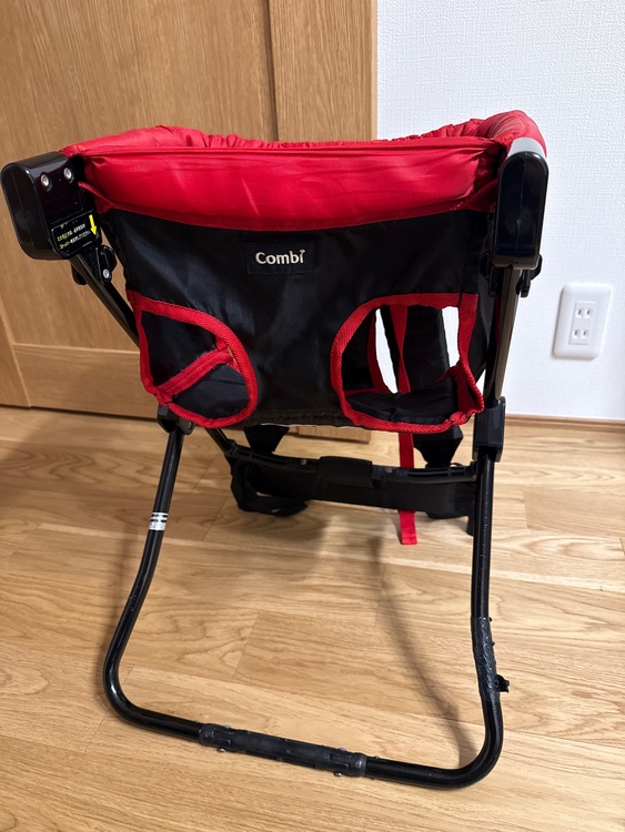 コンビ　スティックキャリア（ベビー用品）の商品画像 - 査定依頼日：2025年12月14日 - 最高査定価格：500円