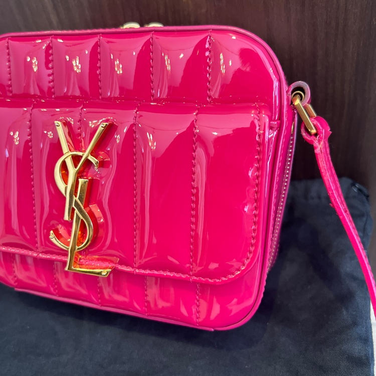 ヴィッキー（ブランドバッグ）の商品画像 - 査定依頼日：2026年2月17日 - 最高査定価格：88,000円