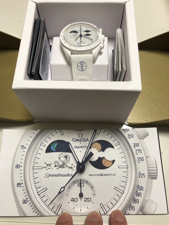 ムーンスオッチ（高級時計）の商品画像 - 査定依頼日：2026年1月20日 - 最高査定価格：40,000円