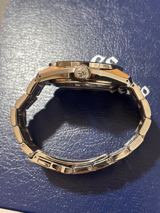 セイコー グランドセイコー SBGA37（高級時計）の商品画像 - 査定依頼日：2026年1月6日 - 最高査定価格：400,000円