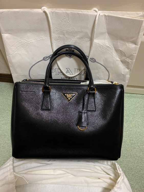 プラダ  （ブランドバッグ）の商品画像 - 査定依頼日：2025年6月2日 - 最高査定価格：70,000円