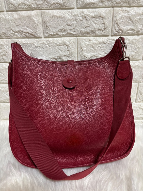 エルメス　エブリン1GM  トリヨンクレマンス　 ルージュアッシュ　⬜︎O（ブランドバッグ）の商品画像 - 査定依頼日：2025年10月30日