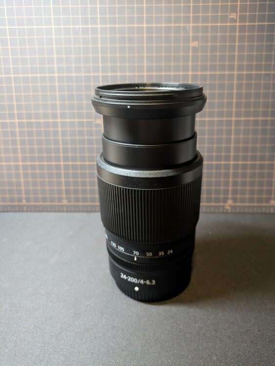 NIKKOR Z 24-200mm f/4-6.3 VR（カメラ）の商品画像 - 査定依頼日：2026年4月17日 - 最高査定価格：63,000円