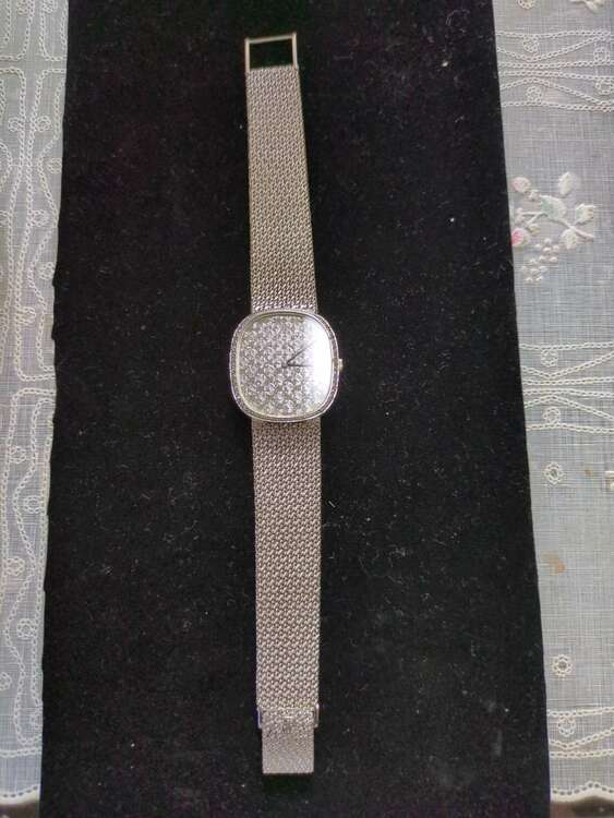 オーデマピゲ　アンティークウォッチ（高級時計）の商品画像 - 査定依頼日：2025年3月23日 - 最高査定価格：1,000,000円