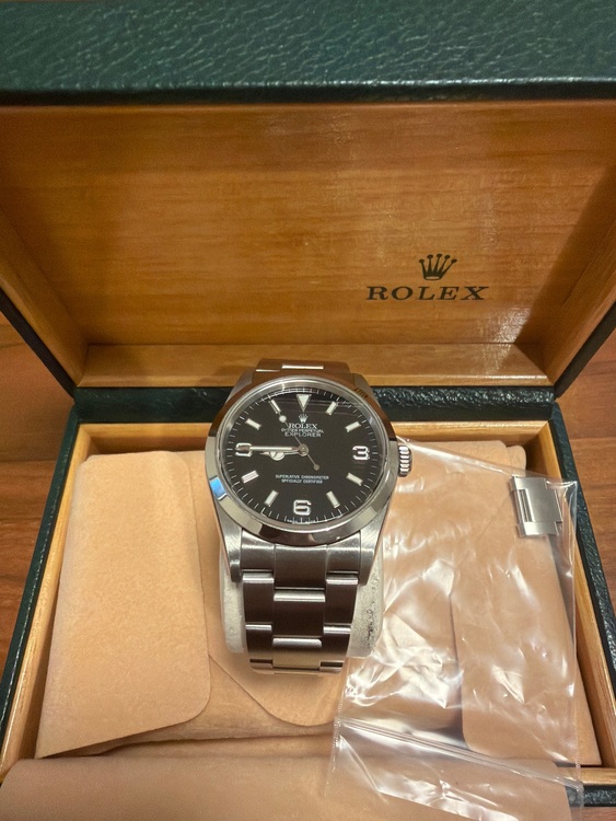 ロレックス エクスプローラー 1427（高級時計）の商品画像 - 査定依頼日：2025年11月10日 - 最高査定価格：800,000円