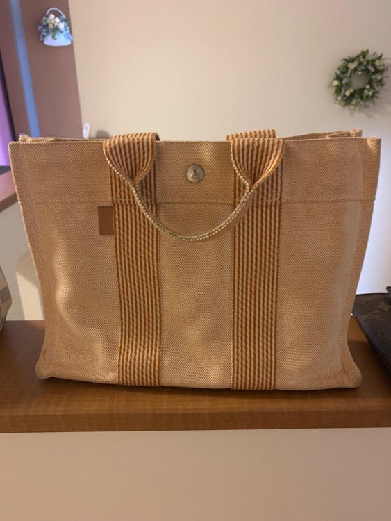 分からない（ブランドバッグ）の商品画像 - 査定依頼日：2025年9月7日 - 最高査定価格：15,000円