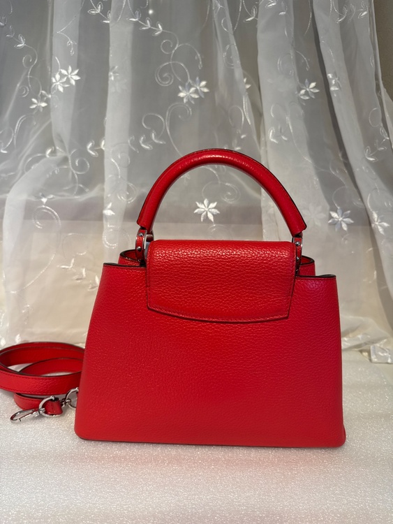 カプシーヌBB 2wayハンドバッグ（ブランドバッグ）の商品画像 - 査定依頼日：2026年4月14日 - 最高査定価格：240,000円