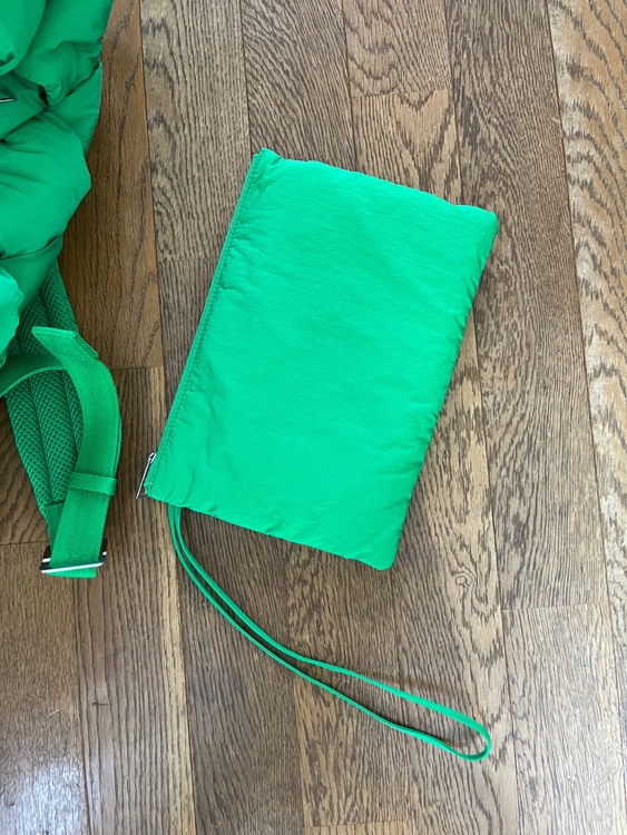 ボッテガ・ヴェネタ  （ブランドバッグ）の商品画像 - 査定依頼日：2025年10月4日 - 最高査定価格：100,000円