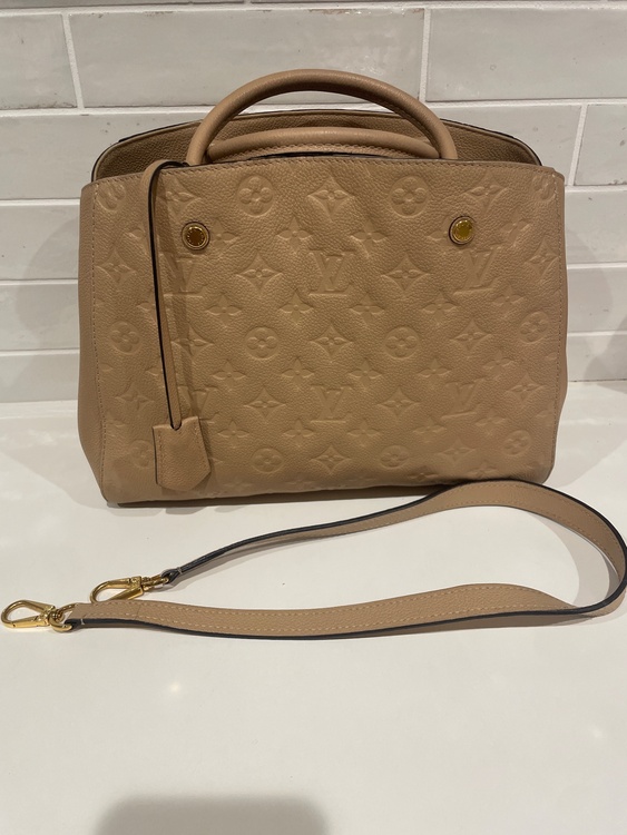 モンテーニュ（ブランドバッグ）の商品画像 - 査定依頼日：2026年1月22日 - 最高査定価格：145,000円