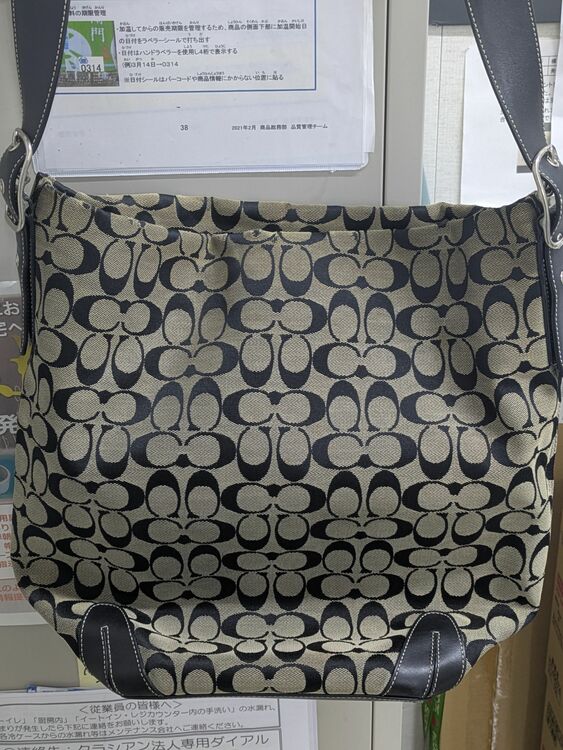 コーチバッグ（ブランドバッグ）の商品画像 - 査定依頼日：2025年9月23日 - 最高査定価格：1,000円