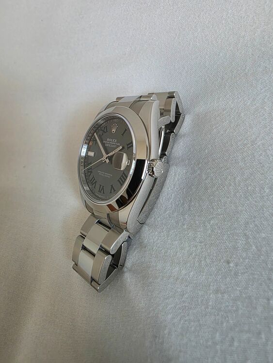 デイトジャスト41（高級時計）の商品画像 - 査定依頼日：2025年8月28日 - 最高査定価格：1,470,000円