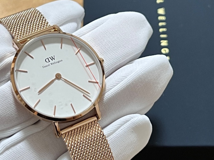 その他 その他 DW0010016（高級時計）の商品画像 - 査定依頼日：2025年9月29日 - 最高査定価格：2,000円