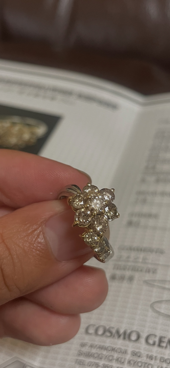 プラチナ金フラワーカットブラウンダイヤモンドリング（金・貴金属）の商品画像 - 査定依頼日：2025年10月26日 - 最高査定価格：70,000円
