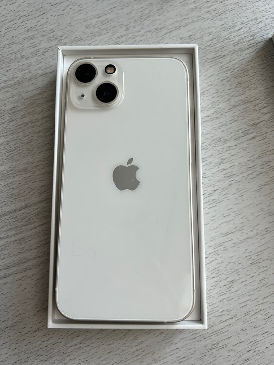 iPhone13（スマホ）の商品画像 - 査定依頼日：2025年2月10日 - 最高査定価格：47,000円