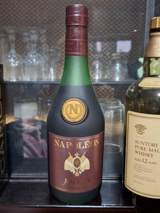 ナポレオン（お酒）の商品画像 - 査定依頼日：2025年8月27日 - 最高査定価格：100円