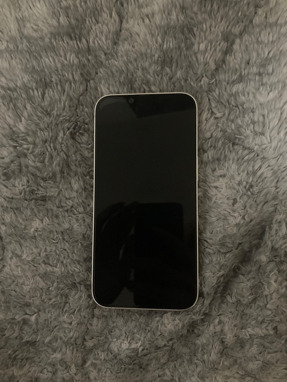 iPhone 14 128GB SIMフリー（スマホ）の商品画像 - 査定依頼日：2026年5月9日 - 最高査定価格：28,000円