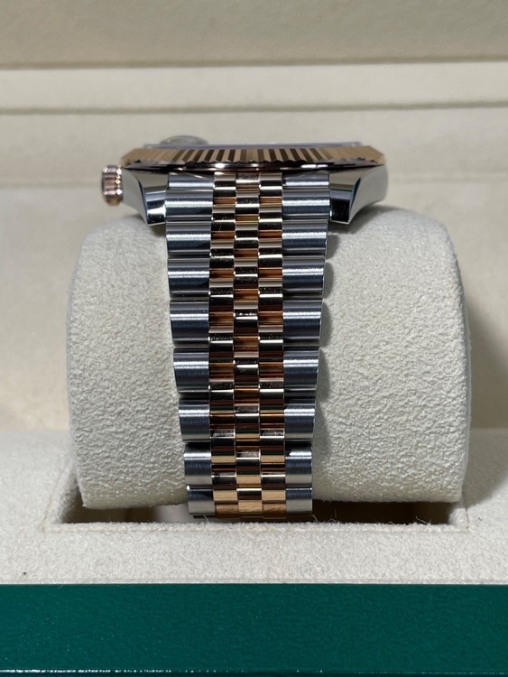 ロレックス デイトジャスト 12633（高級時計）の商品画像 - 査定依頼日：2025年6月14日 - 最高査定価格：2,370,000円