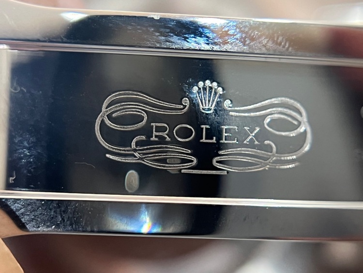 ロレックス パーペチュアル 13430（高級時計）の商品画像 - 査定依頼日：2025年8月29日 - 最高査定価格：1,500,000円