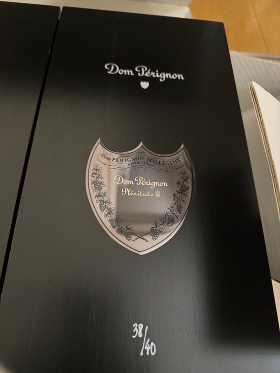 シャンパン ドン・ペリニヨン （お酒）の商品画像 - 査定依頼日：2025年7月17日 - 最高査定価格：150,000円