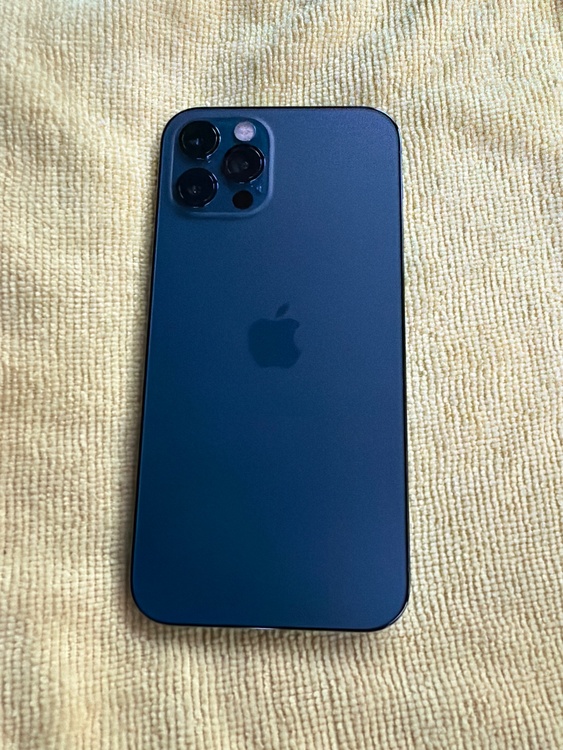 iPhone iPhone 12 Pro 256GB SIMフリー（スマホ）の商品画像 - 査定依頼日：2026年9月3日 - 最高査定価格：37,500円