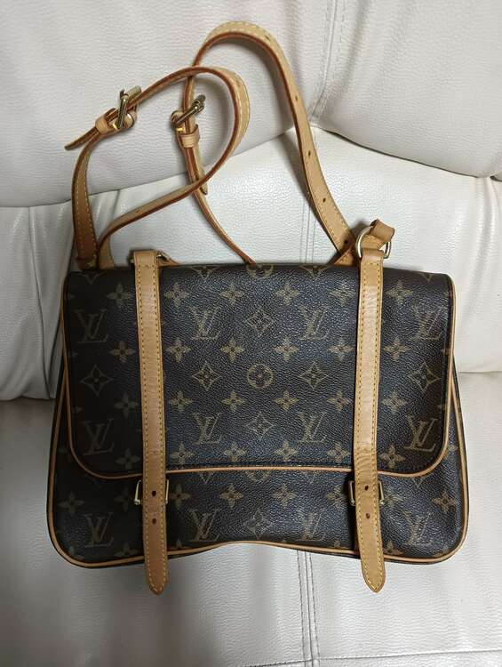 マレルサックアド（ブランドバッグ）の商品画像 - 査定依頼日：2025年3月22日 - 最高査定価格：50,000円