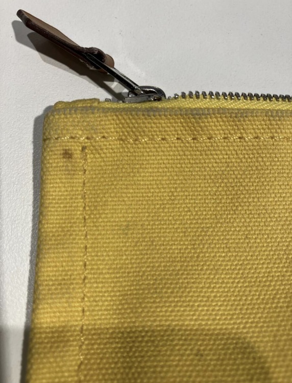 モデル：Herms Bain Flat Pouch （バン フラットポーチ）（ブランドバッグ）の商品画像 - 査定依頼日：2026年7月13日 - 最高査定価格：30,000円