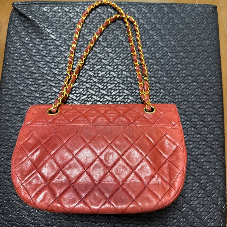 ハーフムーン（ブランドバッグ）の商品画像 - 査定依頼日：2025年11月20日 - 最高査定価格：130,000円